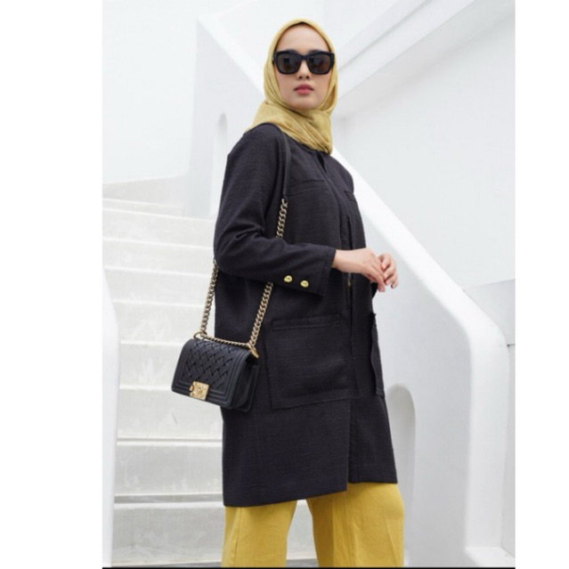 Preloved Benang Jarum Buttonscarves Ghea Blazer