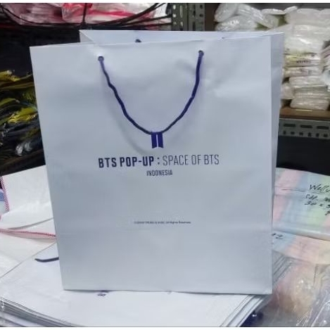 

Paperbag Putih Be Te S XL 35x40x21cm Eceran