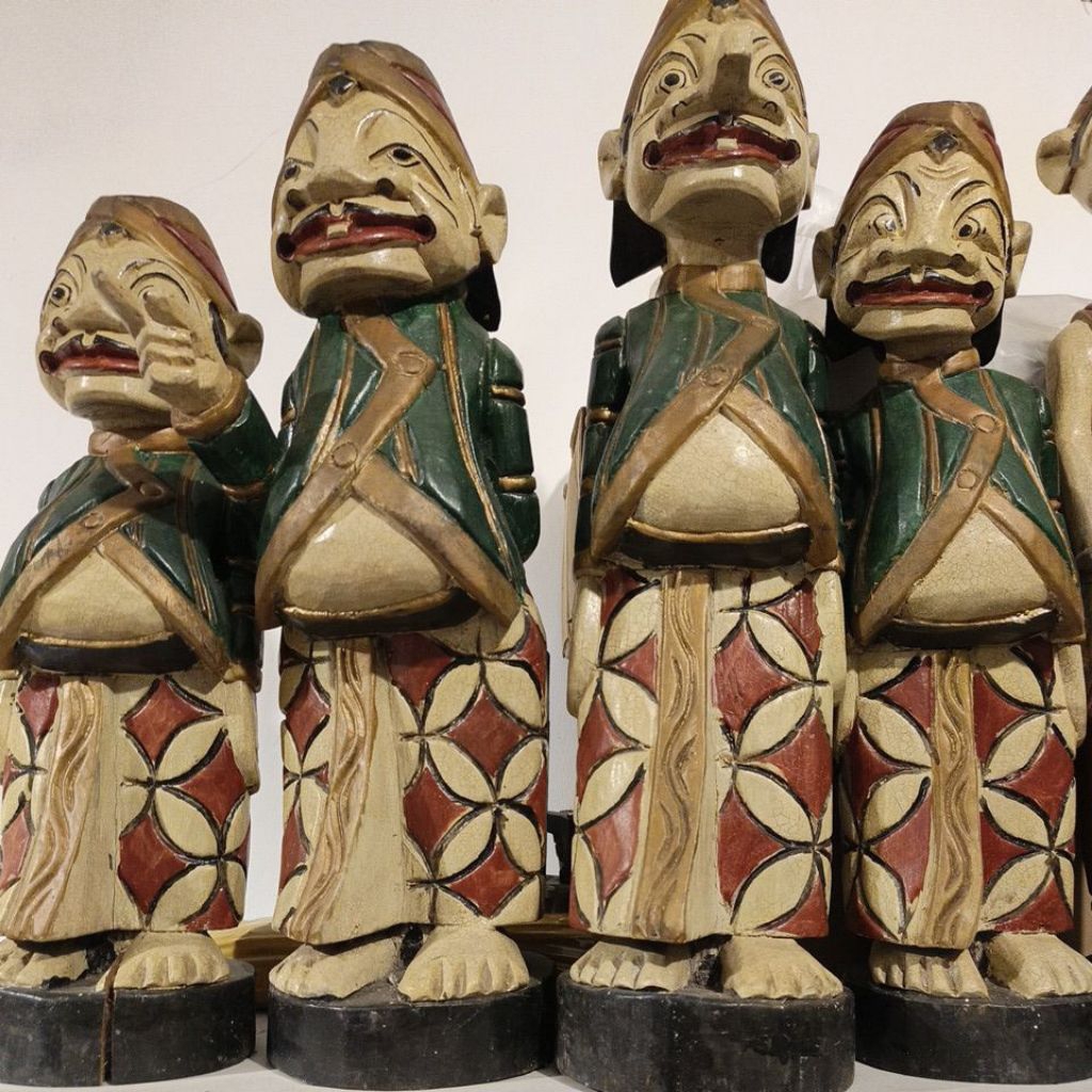 Patung punokawan semar gareng petruk bagong kayu asli