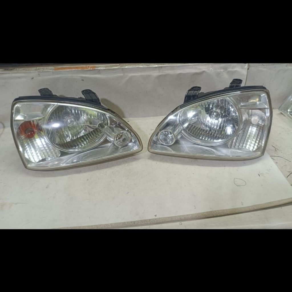 Headlamp kia carens 2 original