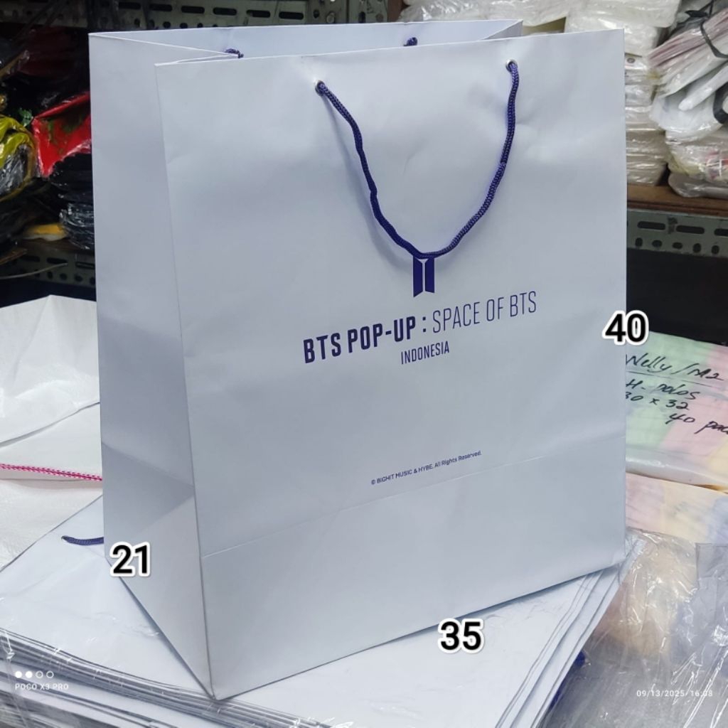 

Paper bag Putih Be Te S XL 35x40x21cm Eceran.