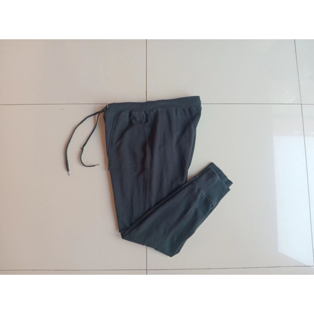 GU BY UNIQLO JOGGER PANTS BLACK