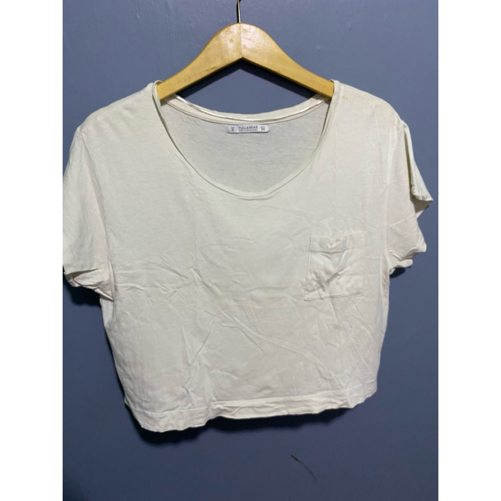 Preloved kaos bw pull bear