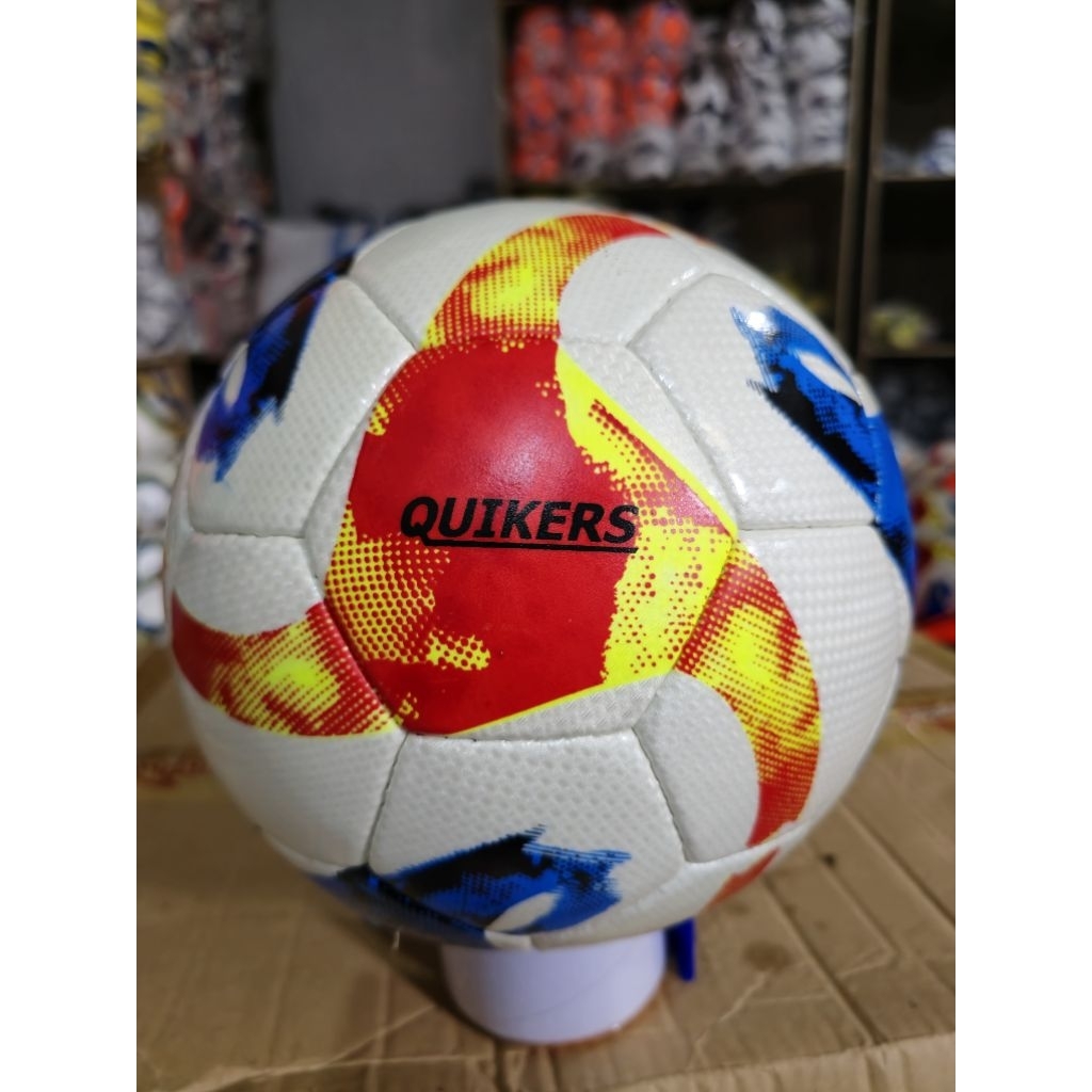 Bola sepak size 4 starwing / bola sepak anak / bola sepak size 4 murah / bola sepak ssb