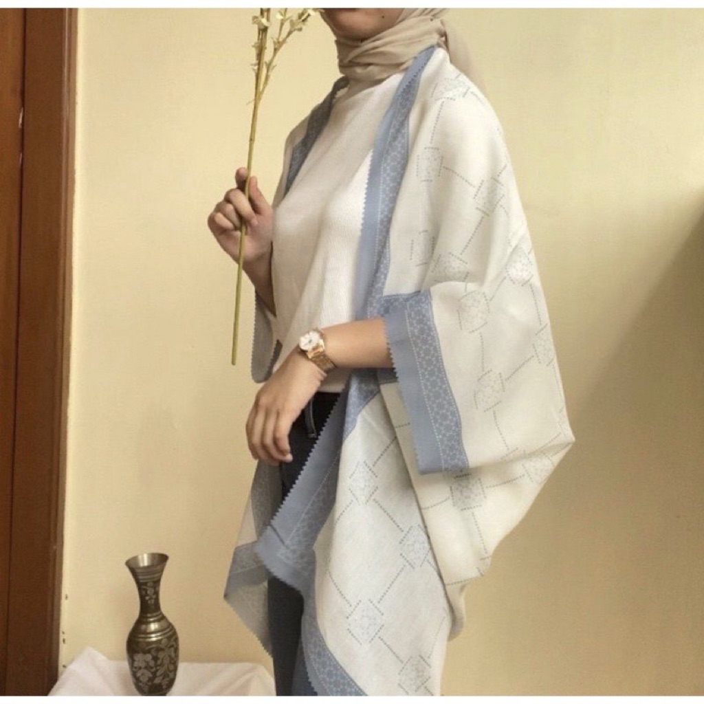 Preloved Outer scarf