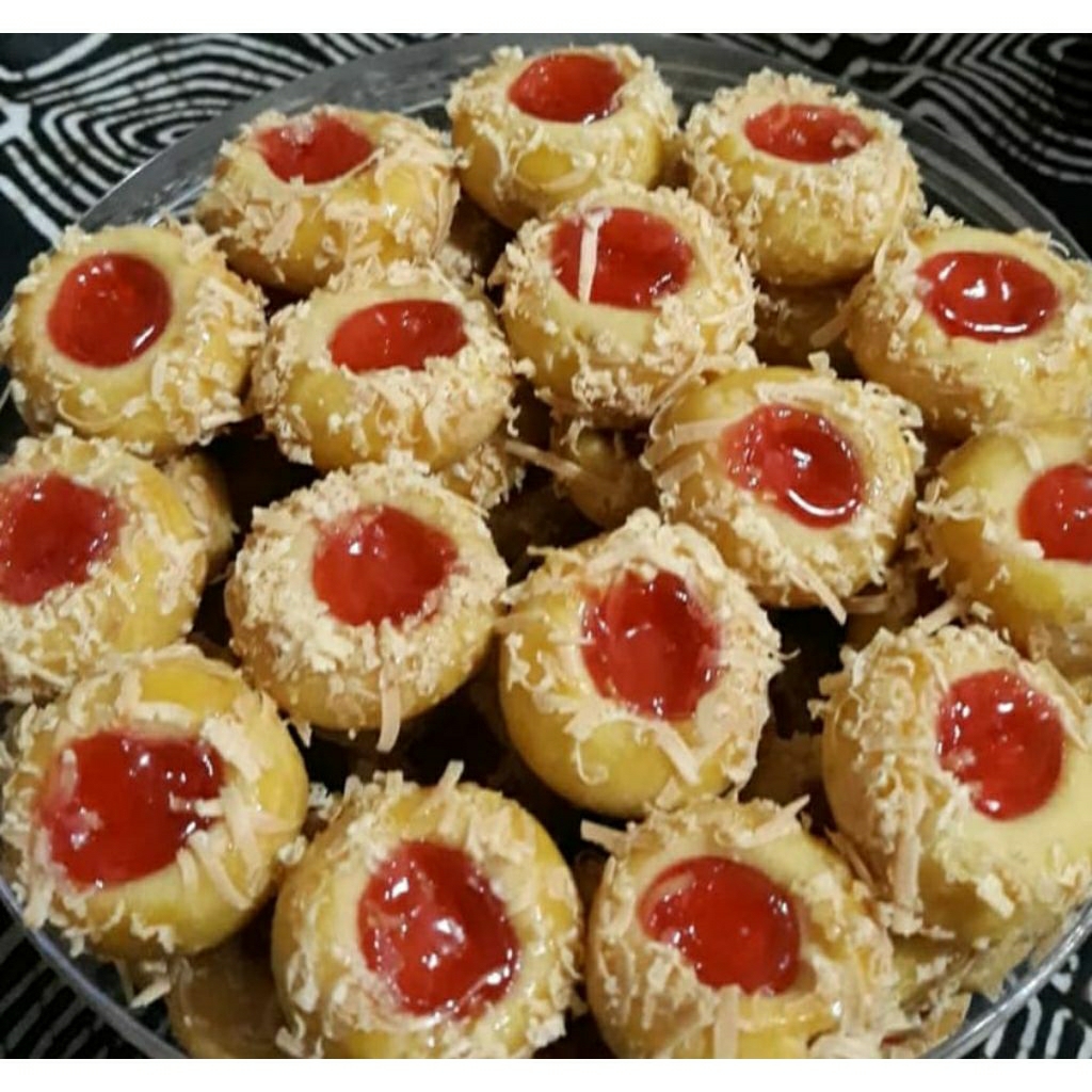 Thumbprint Strawberry