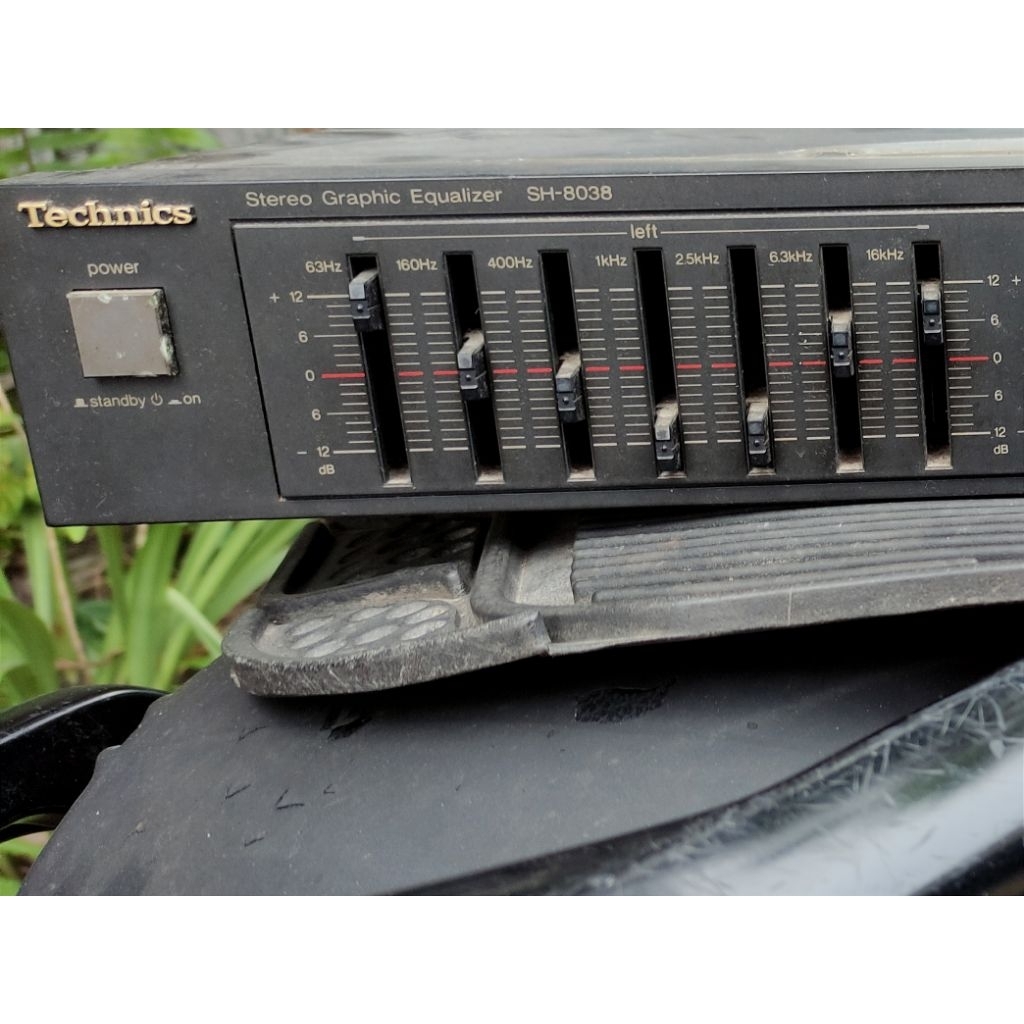 Stereo Graphics Equalizer