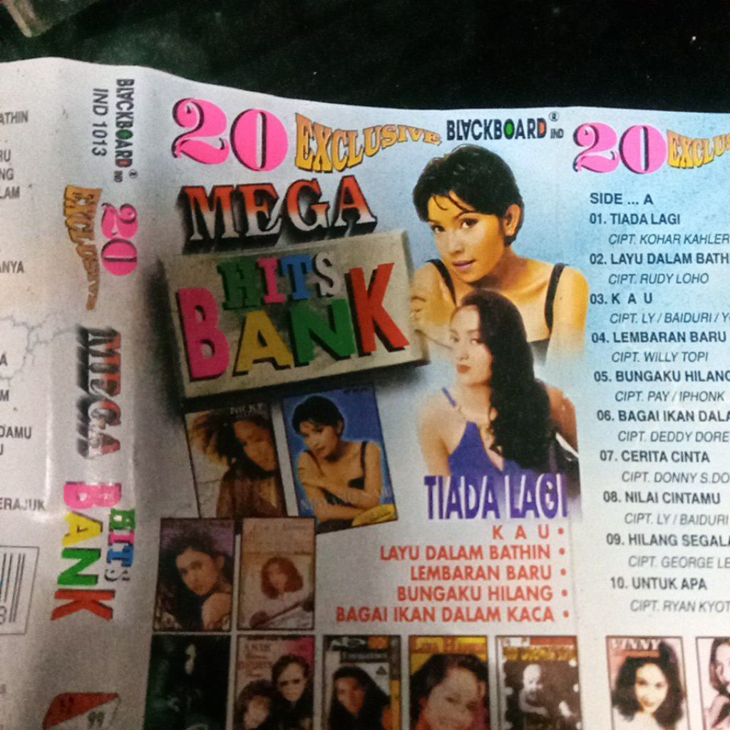 kaset pita MEGA HIT BANK C10
