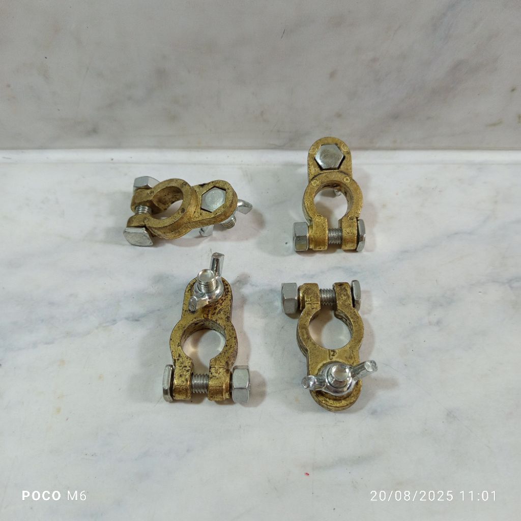 KEPALA AKI TERMINAL AKI CLEAM KLEM AKI ACCU KUNINGAN MOBIL NS40 NS60 KUNINGAN 2PCS