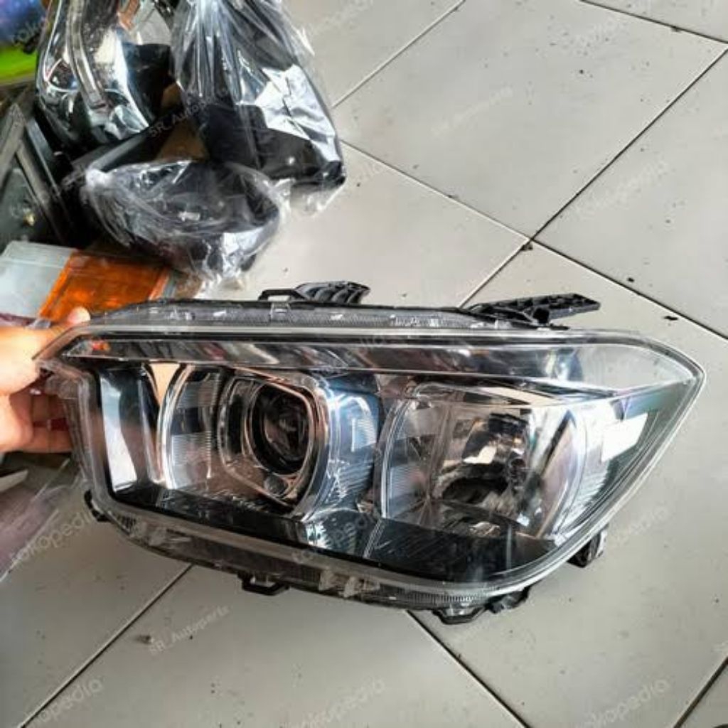 head lamp,lampu depan Wuling confero s 2017-2020