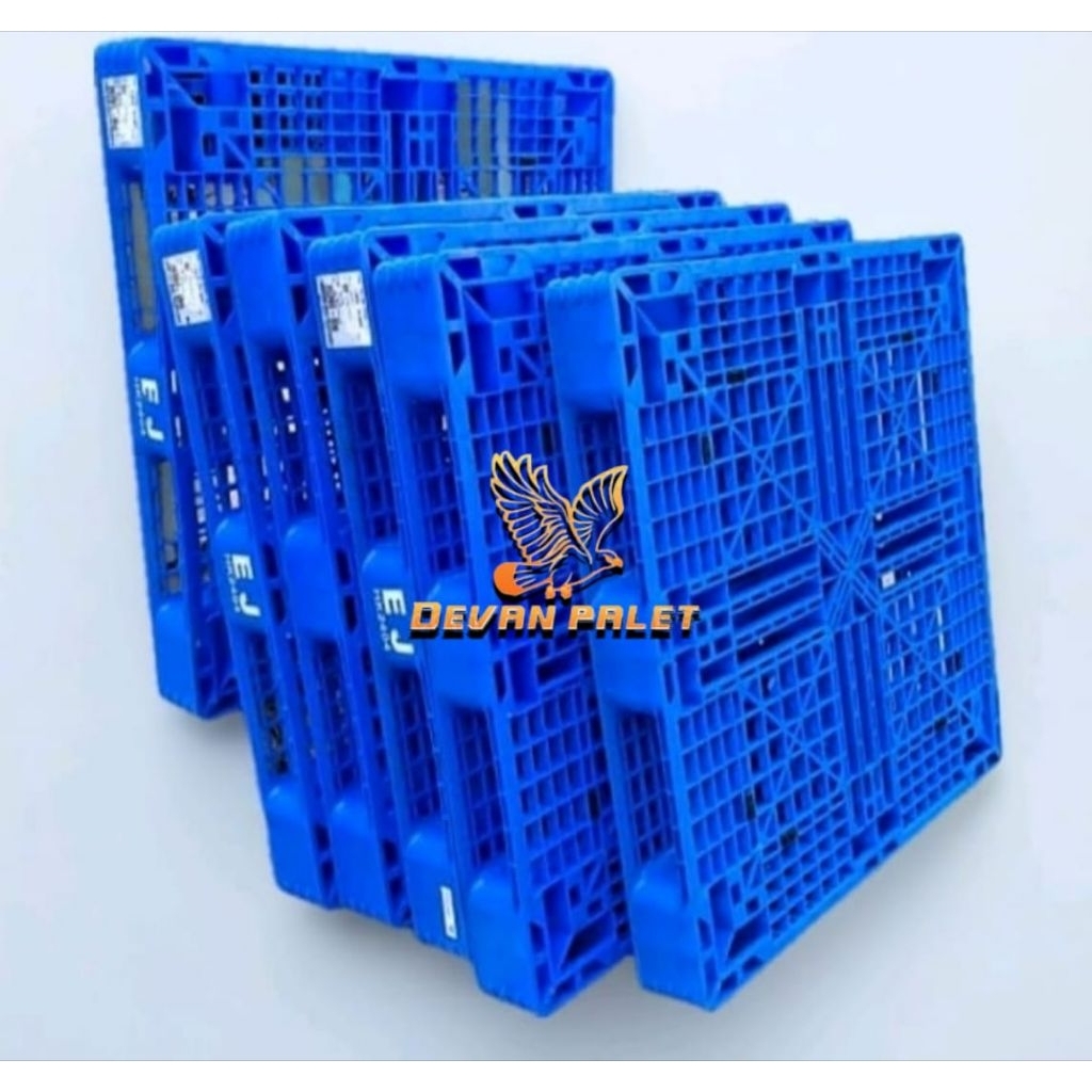 

palet plastik warna biru second tpi rasa baru ukran 110x110x12