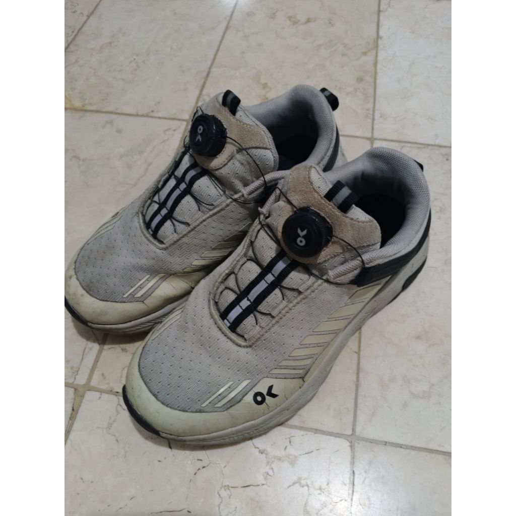 Preloved - Kanky EXC-01 Beige 40