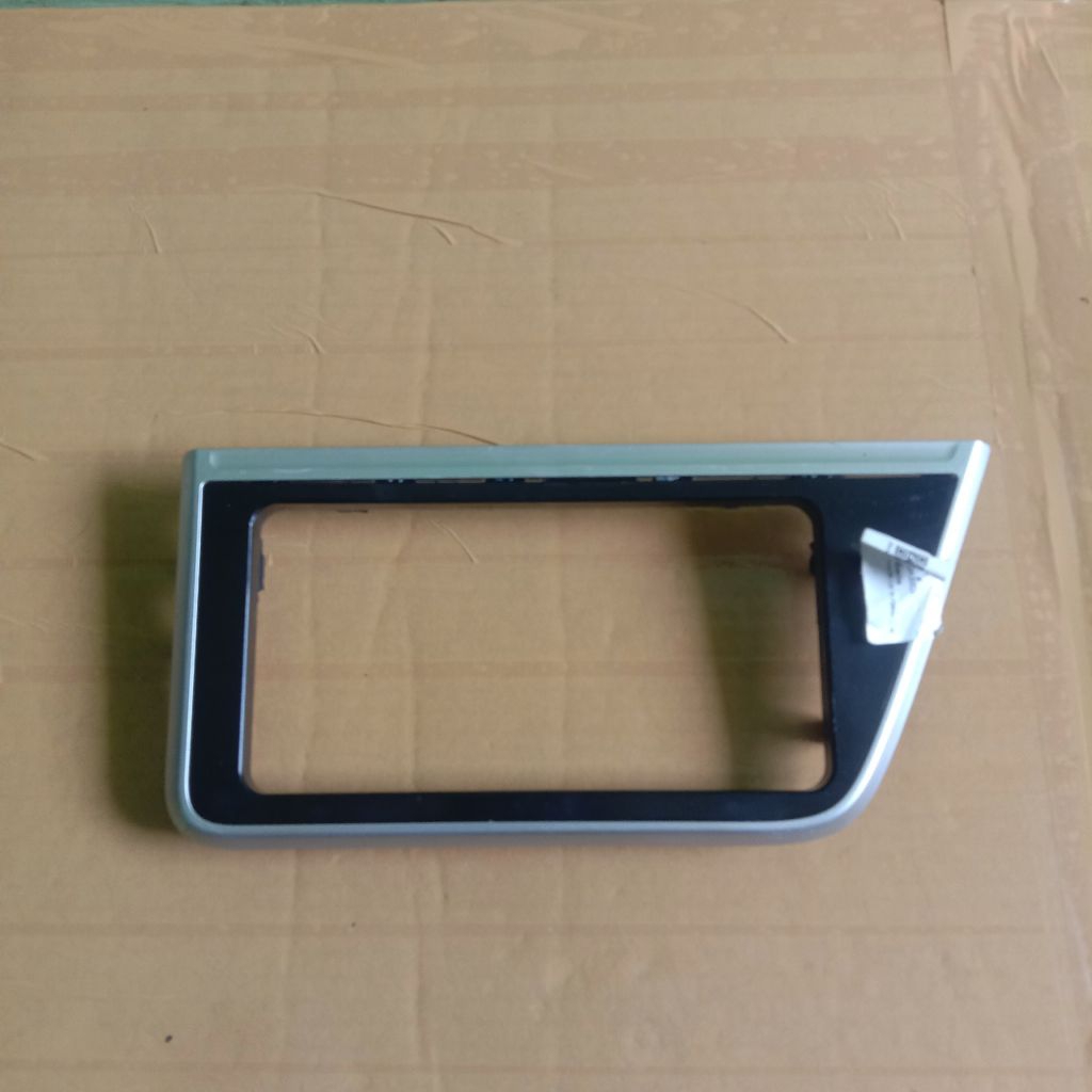 frame head unit Sienta type Q original