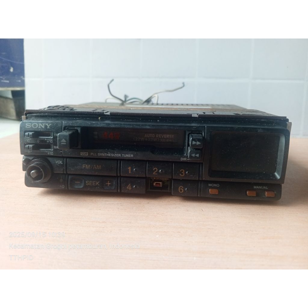 Headunit Mobil Tape Sony Kaset Radio Vintage XR-4140 Second Original