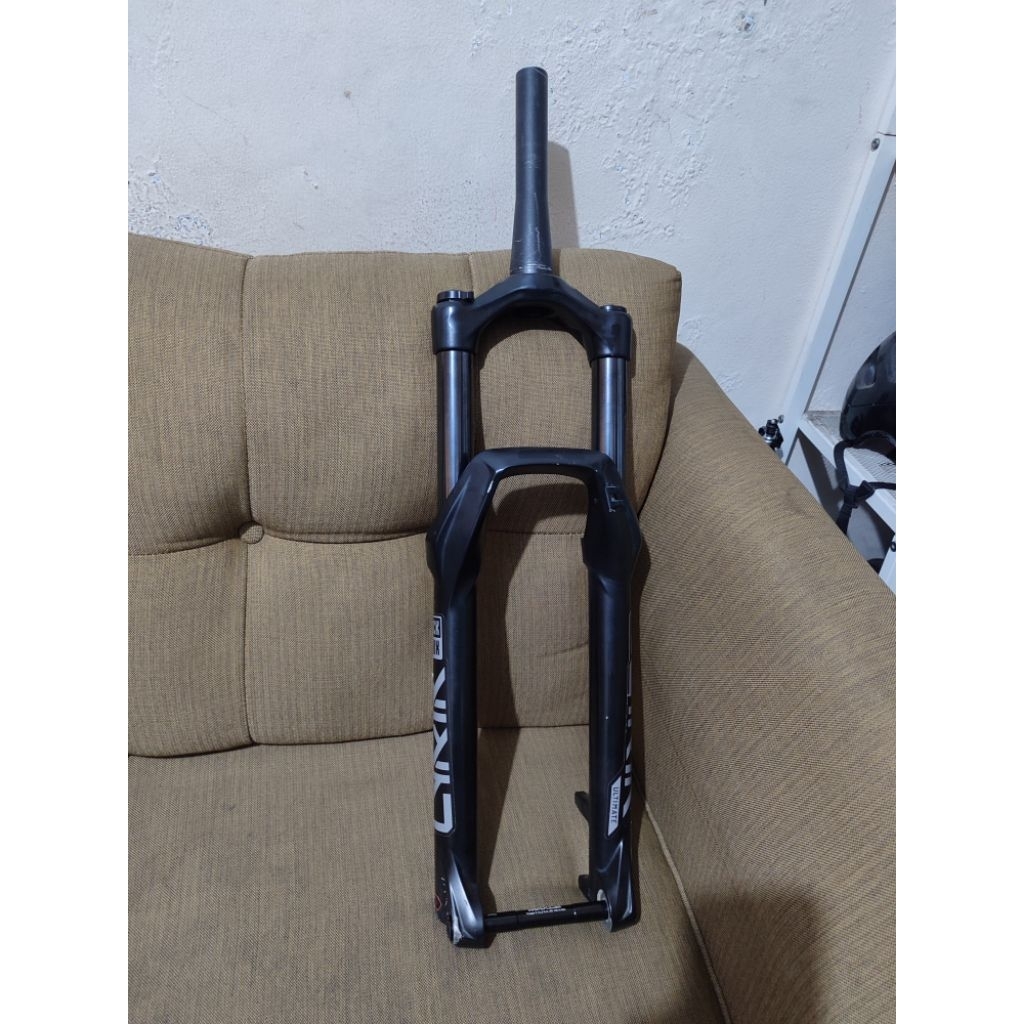 Fork ROCKSHOX recon TA Boost Travel 150 second normal ban 27,5