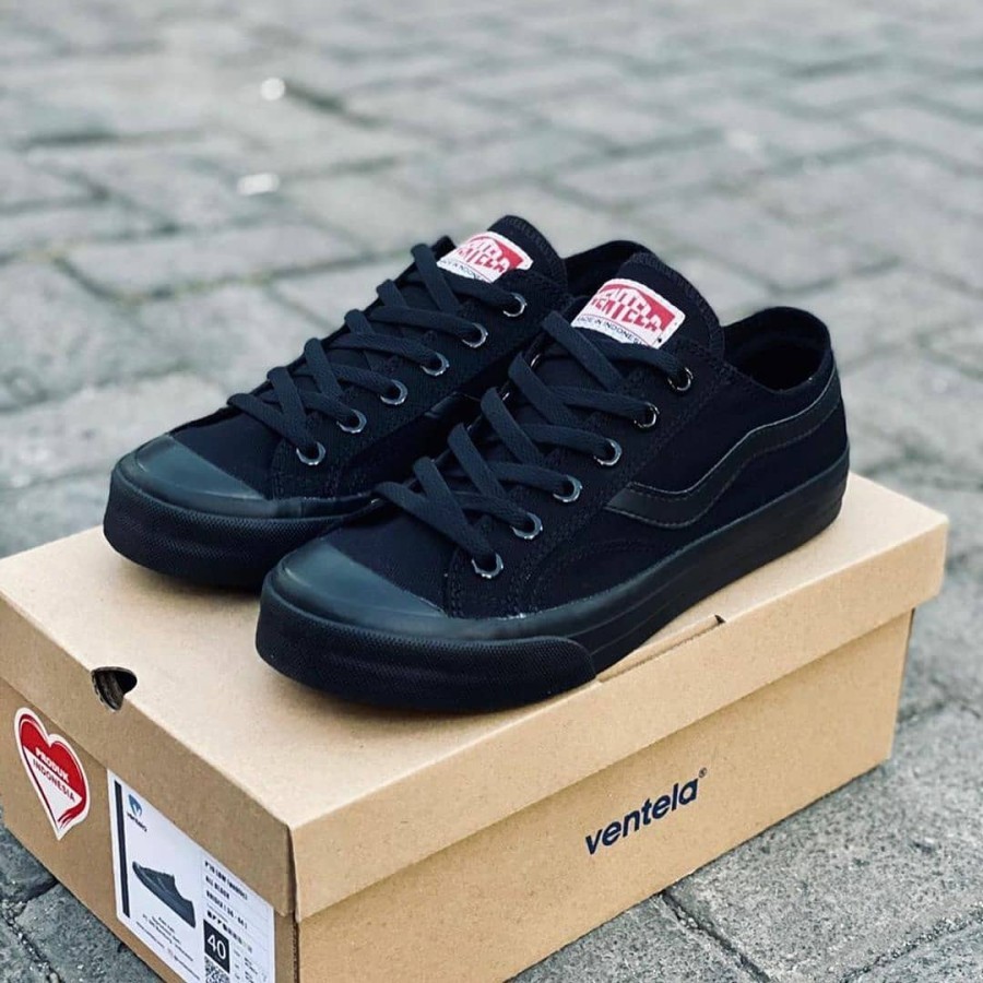 Sepatu Pria Sneakers Vantela Public Low Full Hitam Sepatu Pria Wanita Hitam Putih Sepatu Kasual Snea