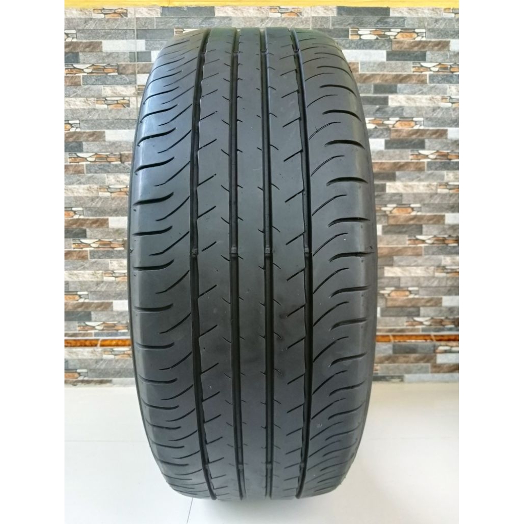 Dunlop SP Sport Maxx 050 215/55R17