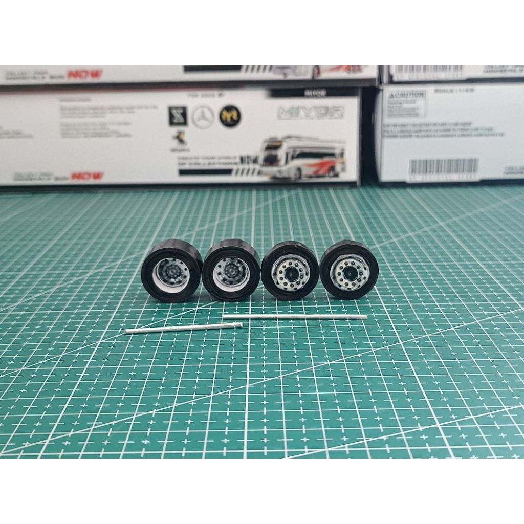 ban/stutbar miniatur bus truk roda gulung