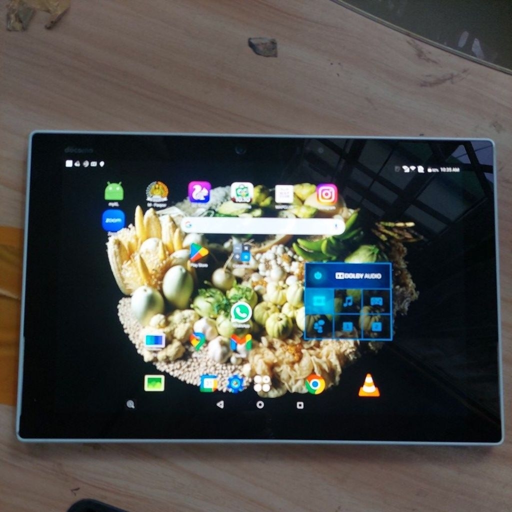 tablet FUJITSU ARROW.10.5INC.layar amoled.