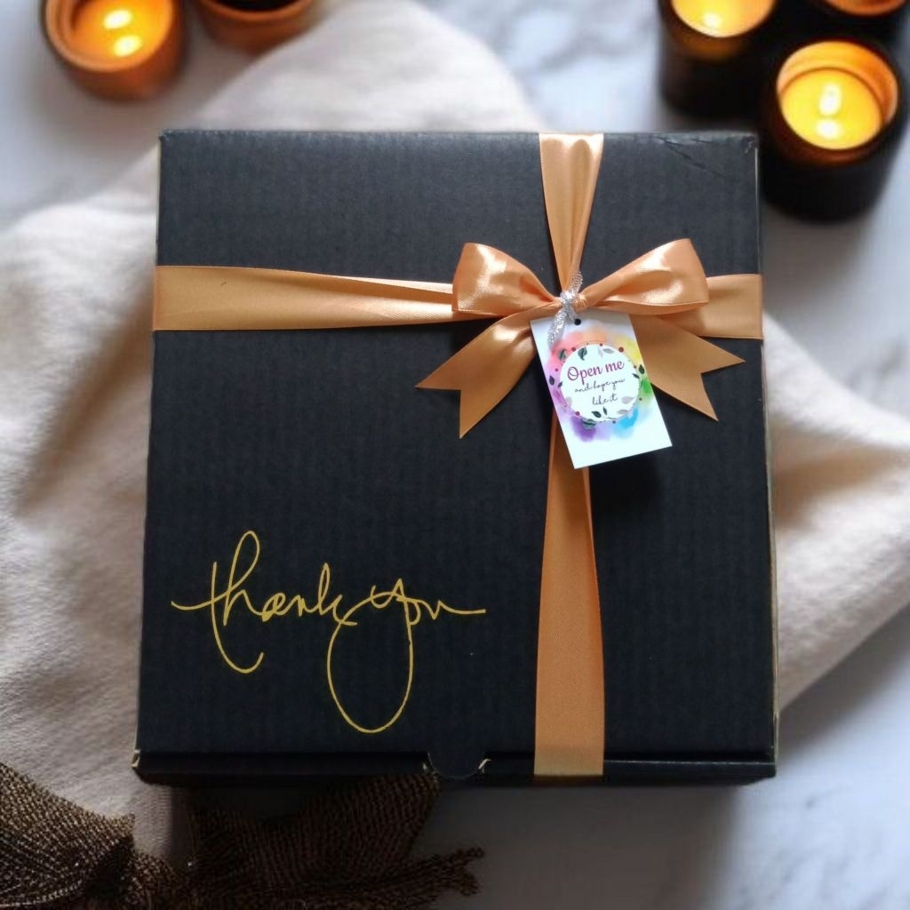 

D.I.Y Hampers Box uk. 22x22x7cm Lengkap dengan Printilan