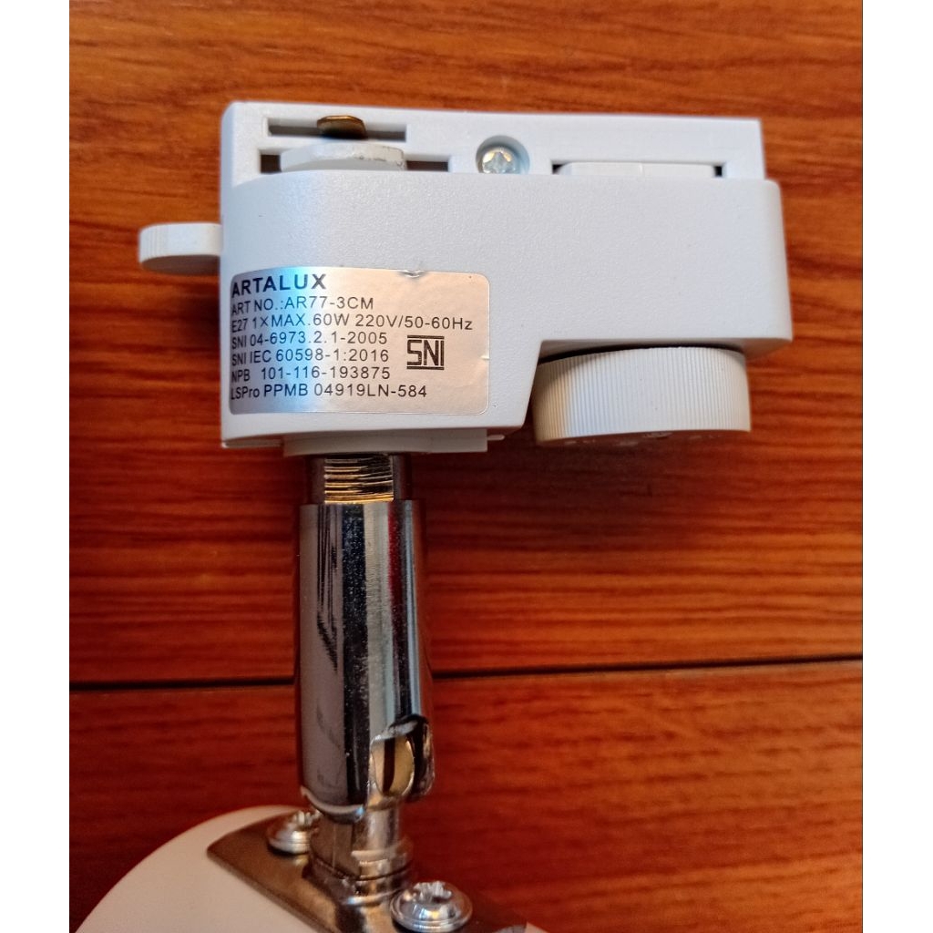 kap fitting lampu rel track light E27 artalux