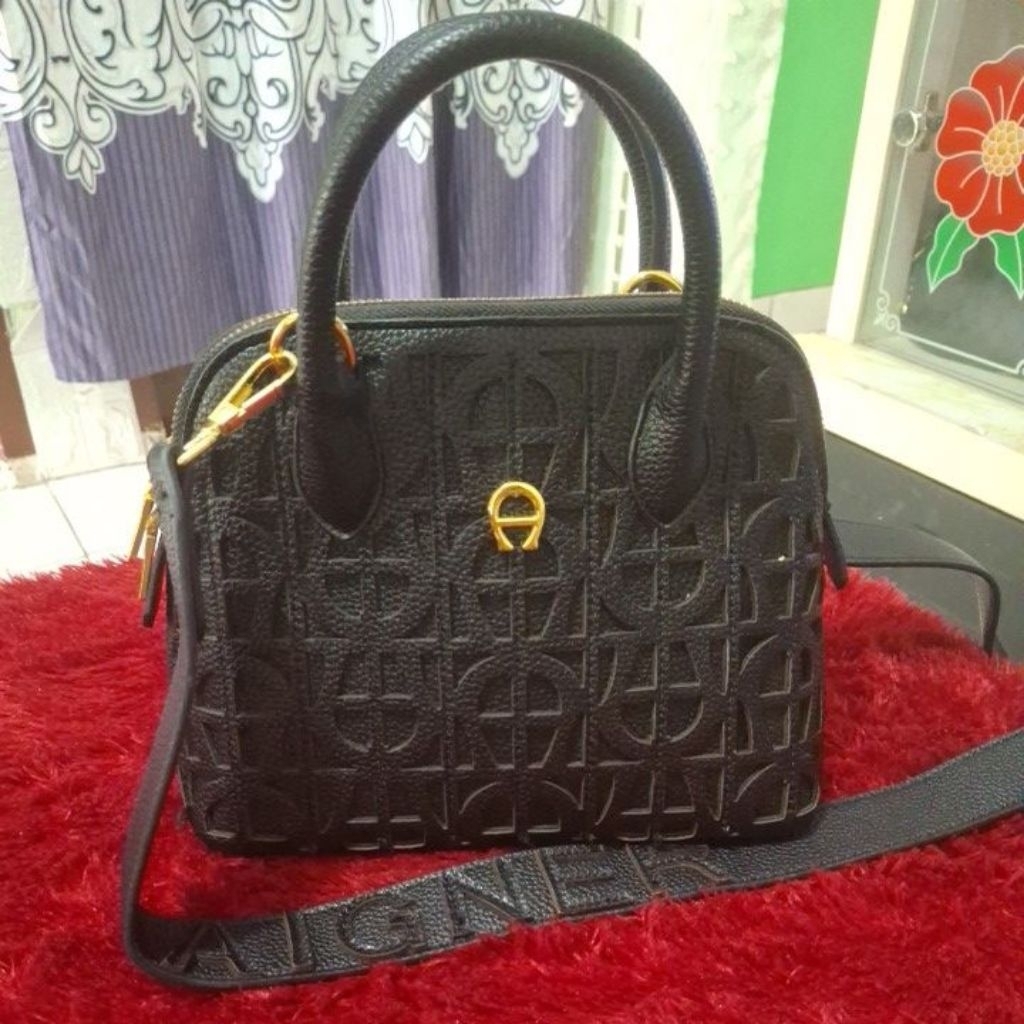 jual tas top handle bag wanita kulit sapi aigner preloved murah