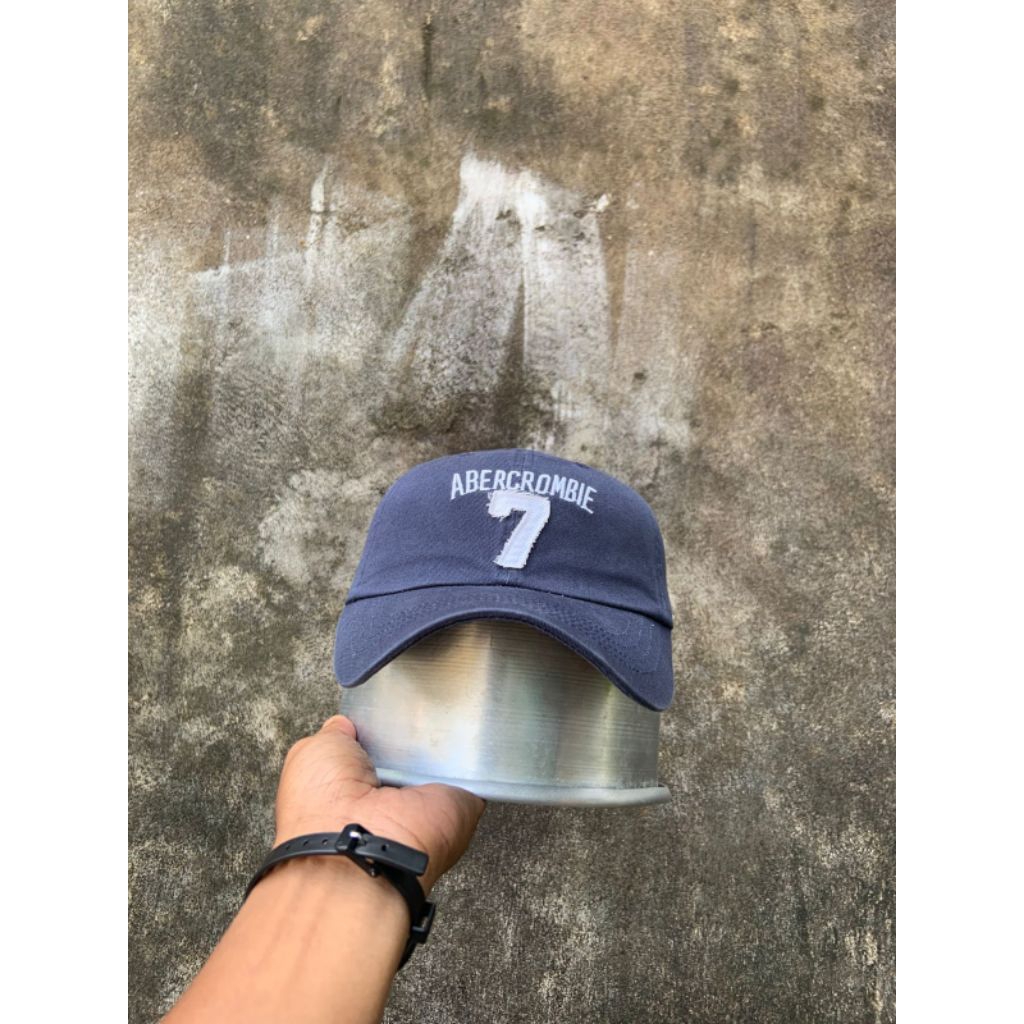 TOPI ABERCROMBIE/TOPI SECOND