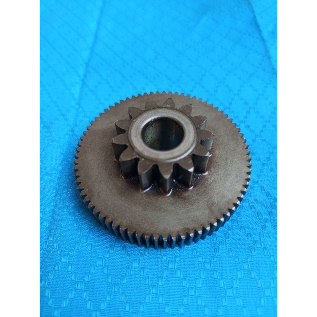 gear stater smash Titan Original / gear pengantar stater Suzuki smash Titan Original copotan