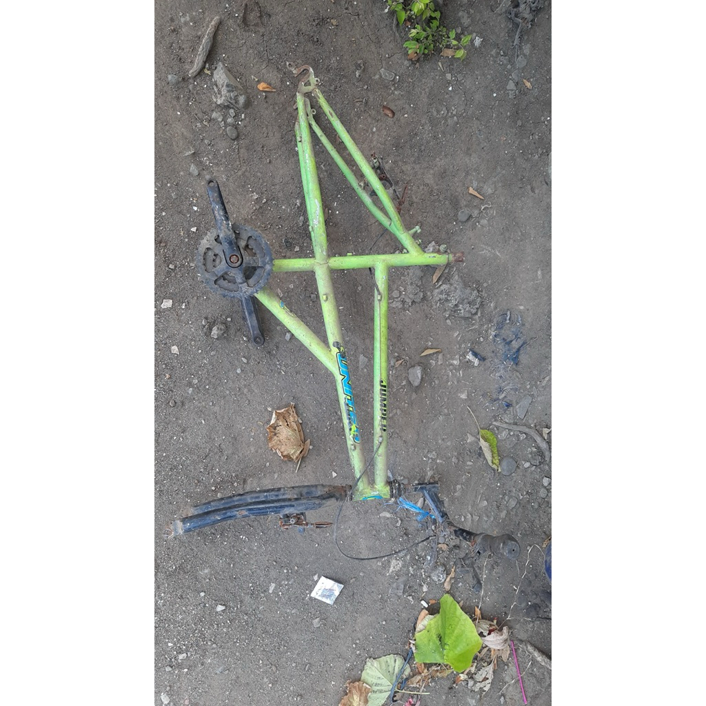 frame sepeda elevated