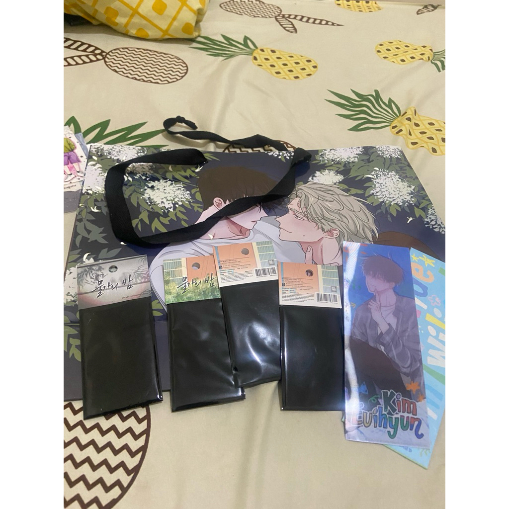 POP UP Low Tide in Twilight merch READY