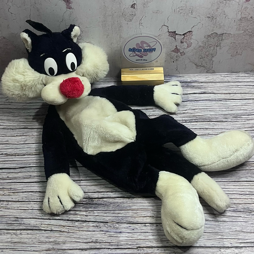 Boneka Sylvester Tempat Sesuatu Original Warner Bros