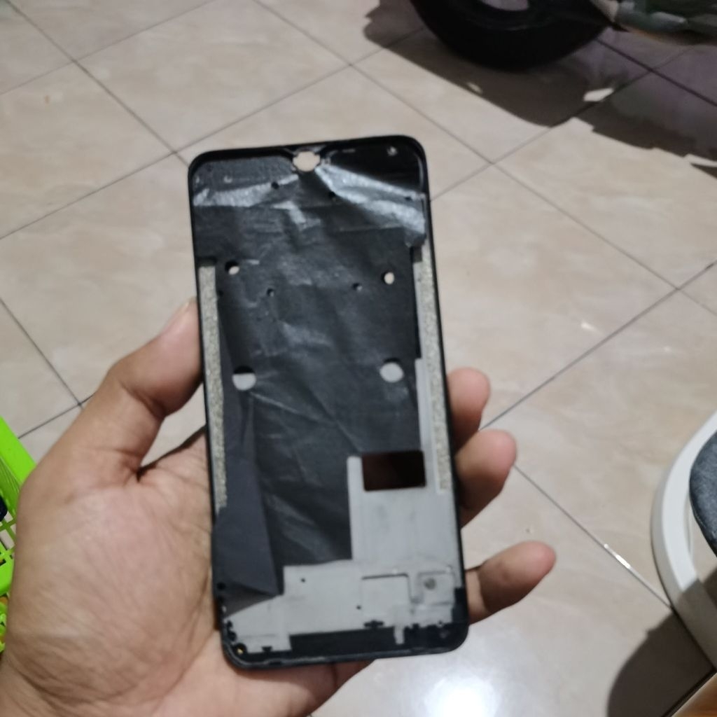 TATAKAN LCD FRAME TULANGAN LCD OPPO F9 ORI COPOTAN