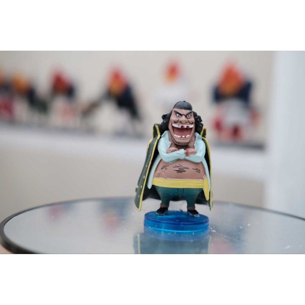 WCF one piece kurohige sabo crocodile boa hancock mihawk koala gecko moria doflamingo