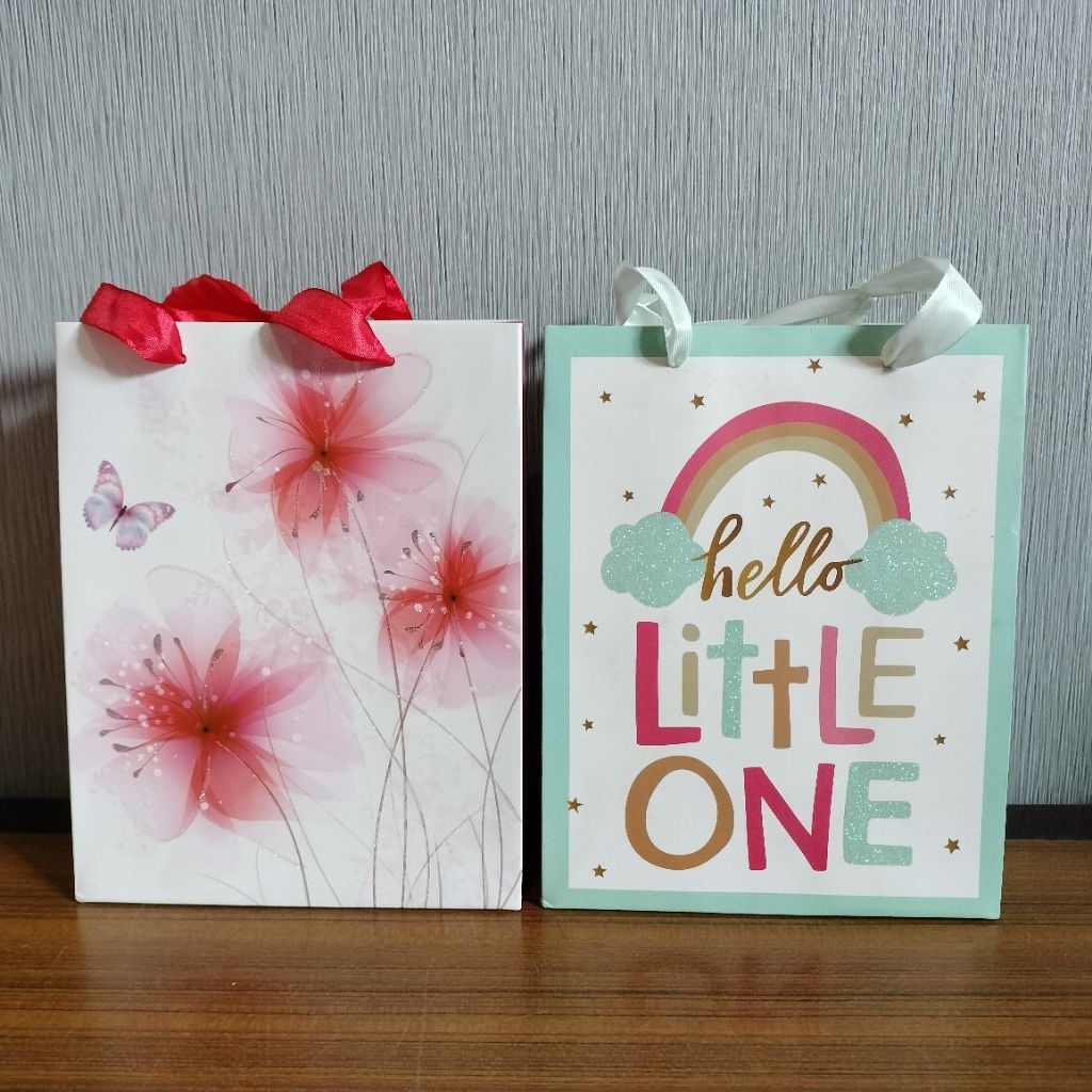 

Paper Bag Motif / Tas Kertas Kecil (per 1 pcs)