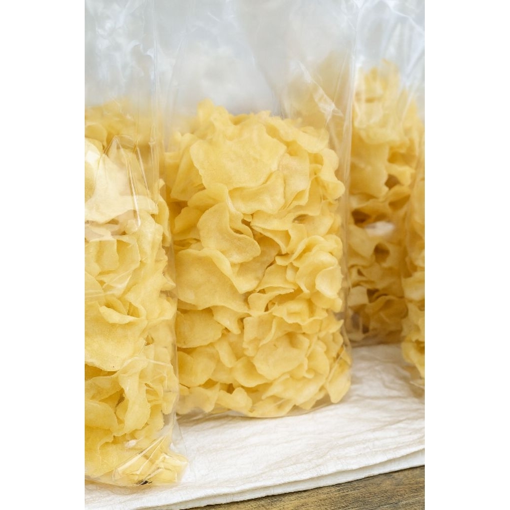 

kripik/krupuk gadung mentah 1000 gram/500 gram