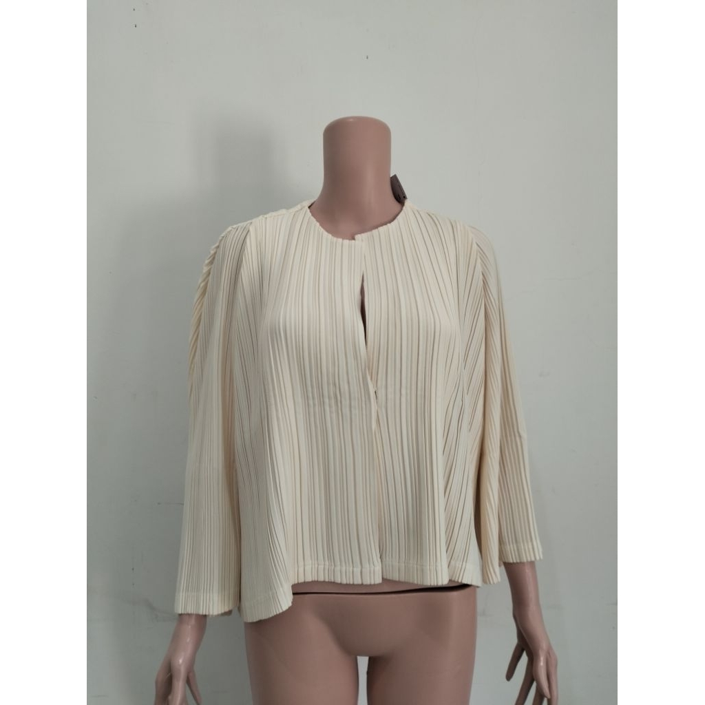 PRELOVED ATASAN (OUTER) DUMA