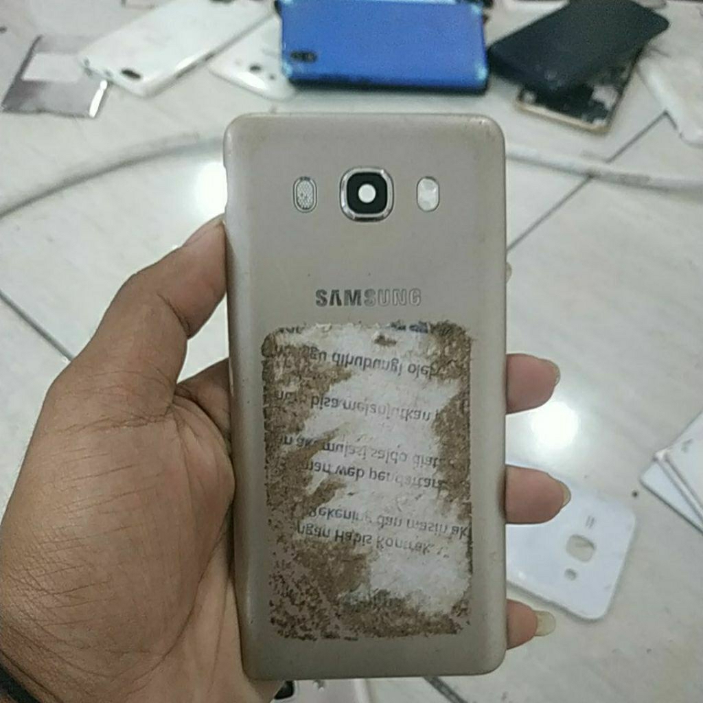 backdoor bekas Samsung j5 2016