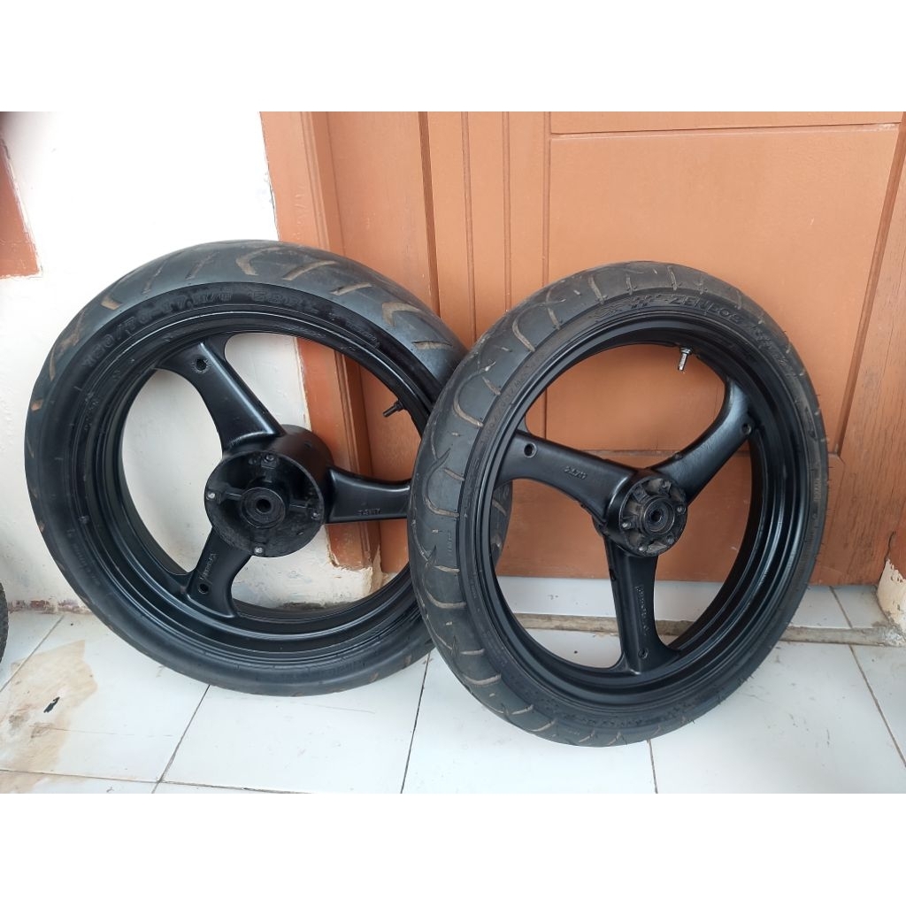 Velg pelk Velk Wheelset Tapak lebar palang 3 Ex Honda Tiger revo merk Vrossi buat modif custom thund