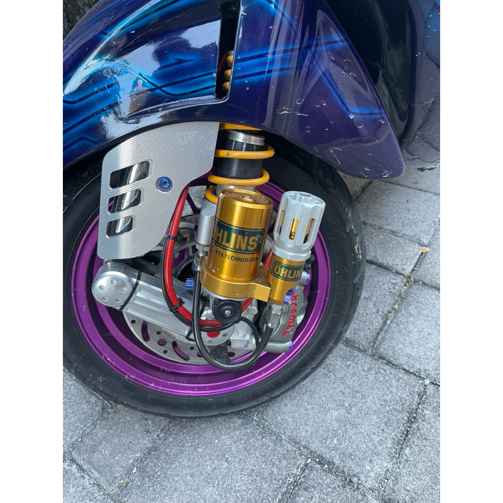 Ohlins Ya Series Vespa Sprint dengan Preaload Ohlins
