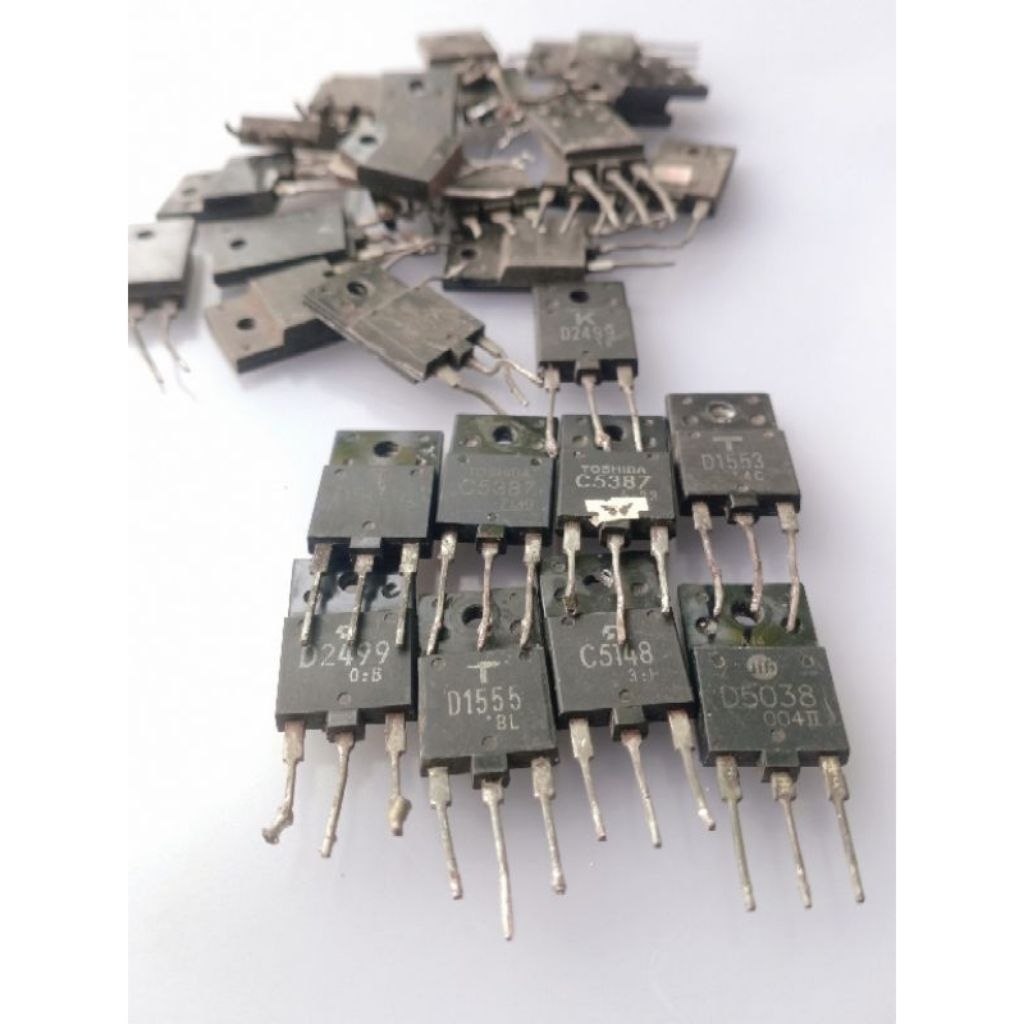 TR HORISONTAL KAKI PANJANG COPOTAN DARI TV ORI