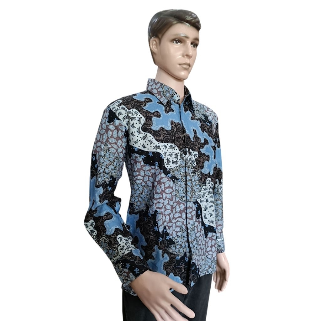 Kemeja Batik Pria Katun Solo (Lapis Trikot) Warna Biru Laut Biru Muda