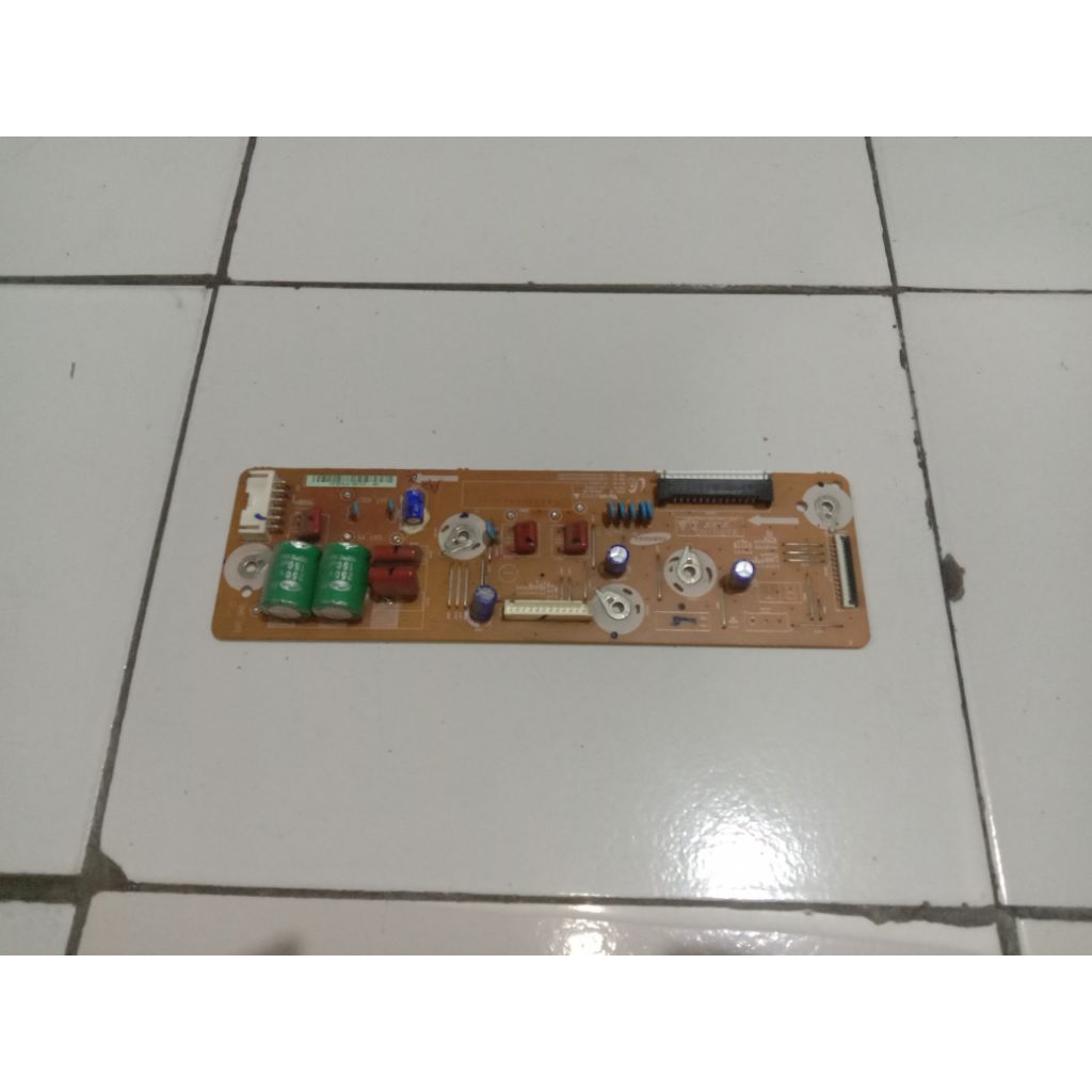 z sus tv Samsung PA43H4000