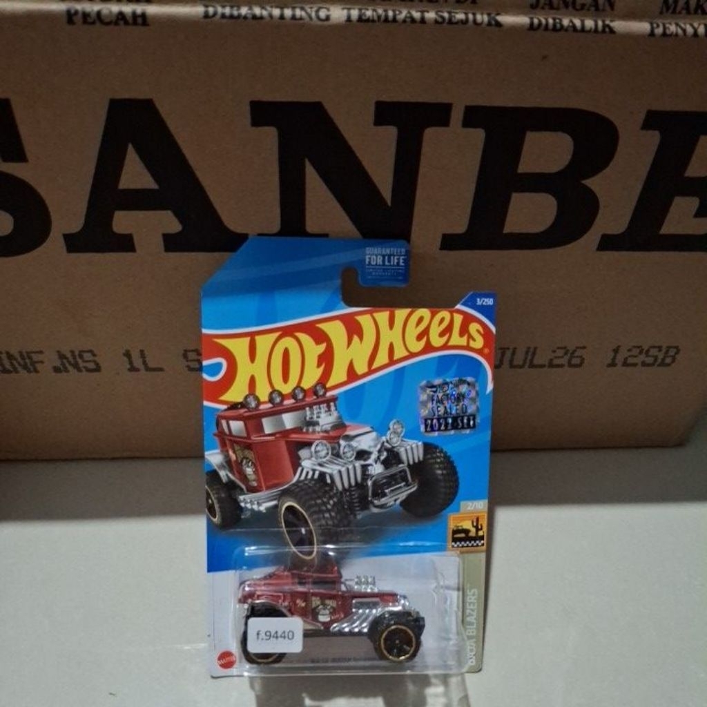 baja bone shaker hotwheels marun