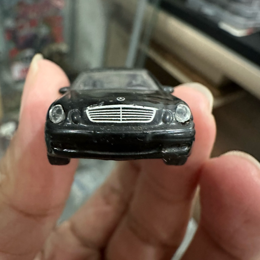 High Speed ~ Mercedes Benz E Class W211 Hitam Diecast 1/87