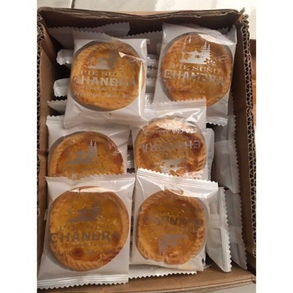 PIE SUSU CHANDRA KHAS BALI ISI 10 PCS