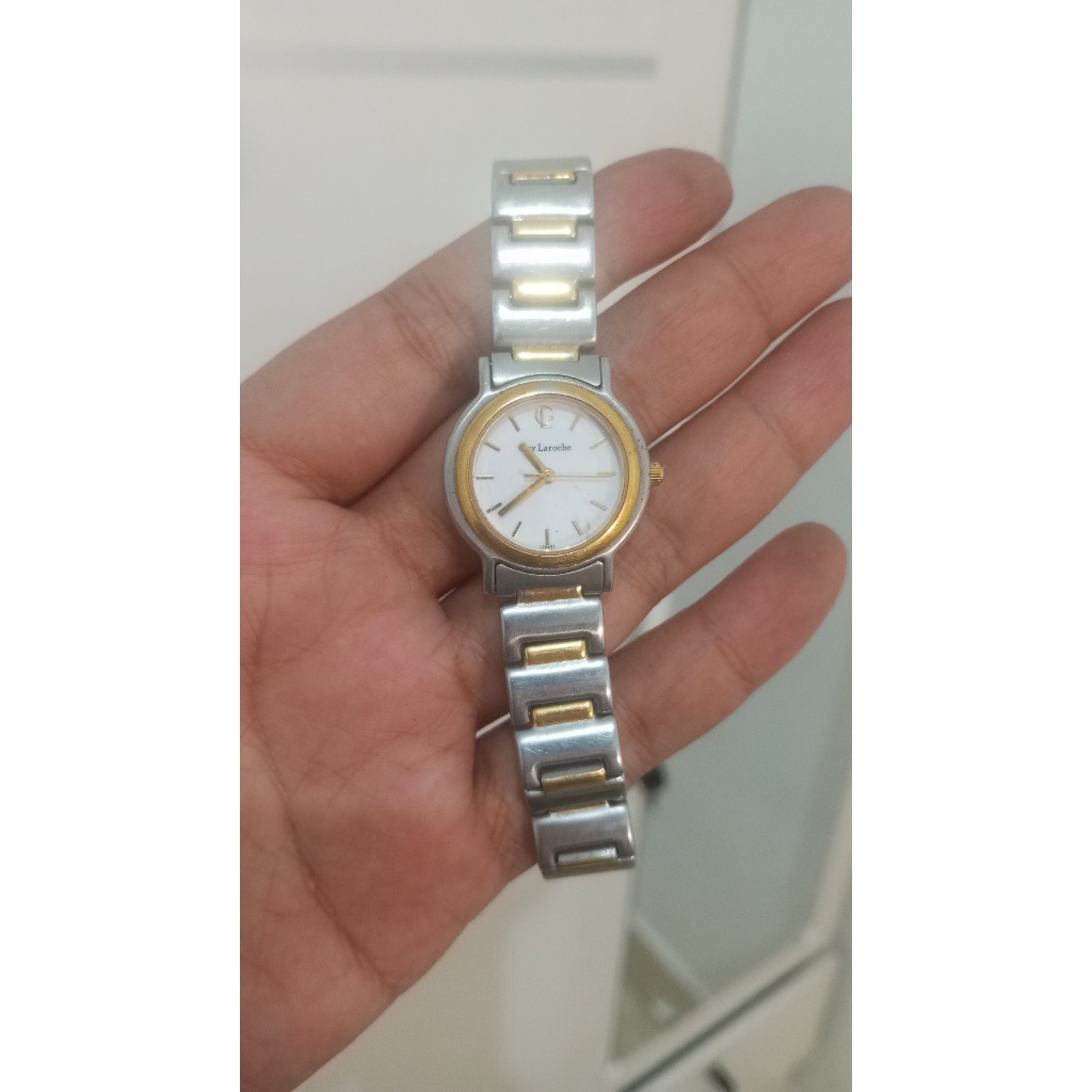 Preloved jam wanita  guy laroche  original