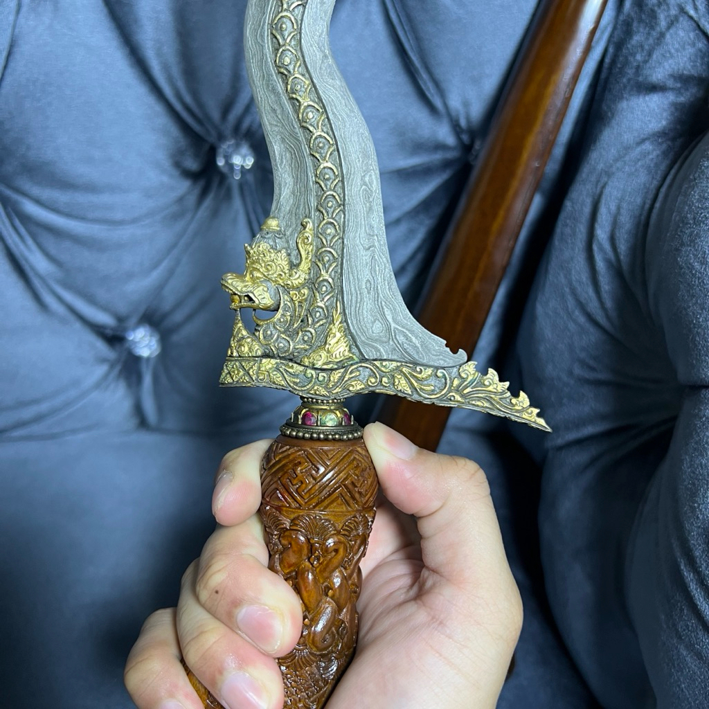 Keris Nogo Sosro Luk 13