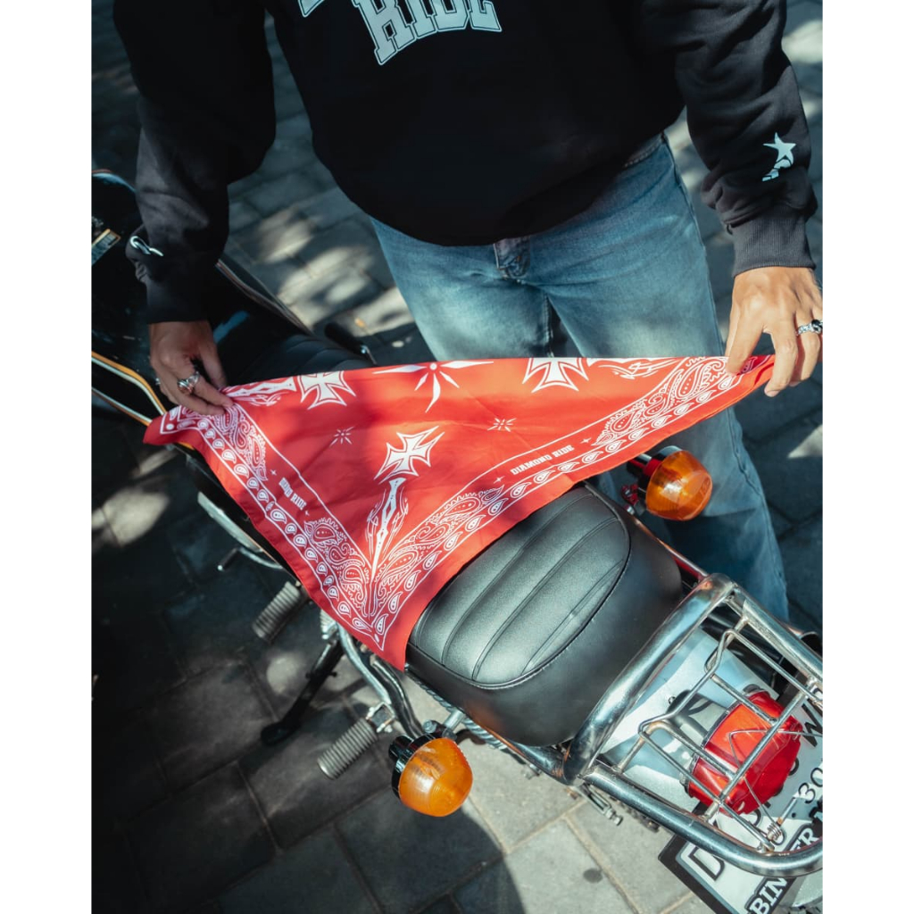 DIAMOND RIDE BANDANA