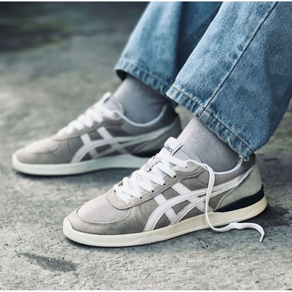 Asics Athena Court Cream White Navy