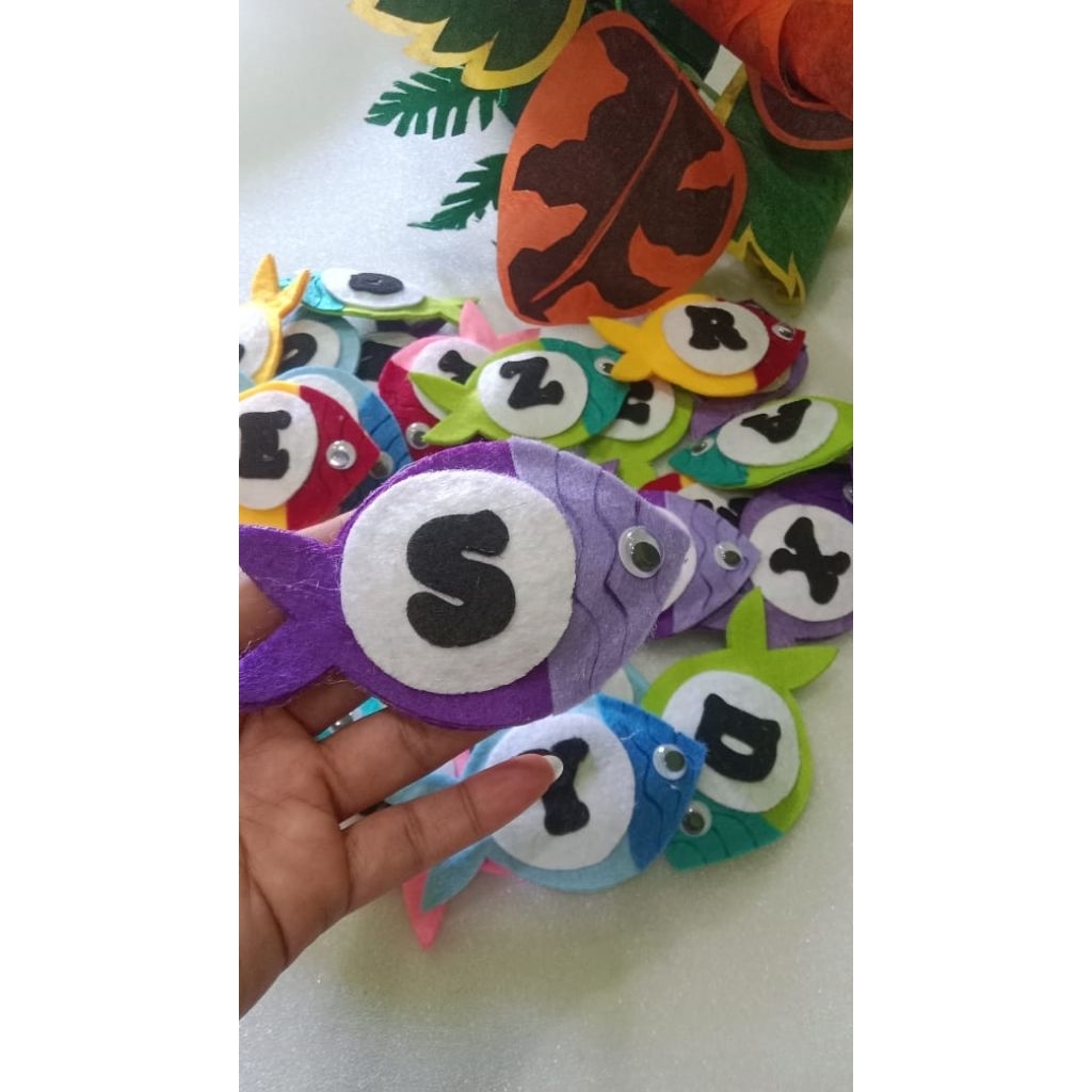 Mainan edukatif kain flanel// mengenal huruf//alfabet//hijaiyah